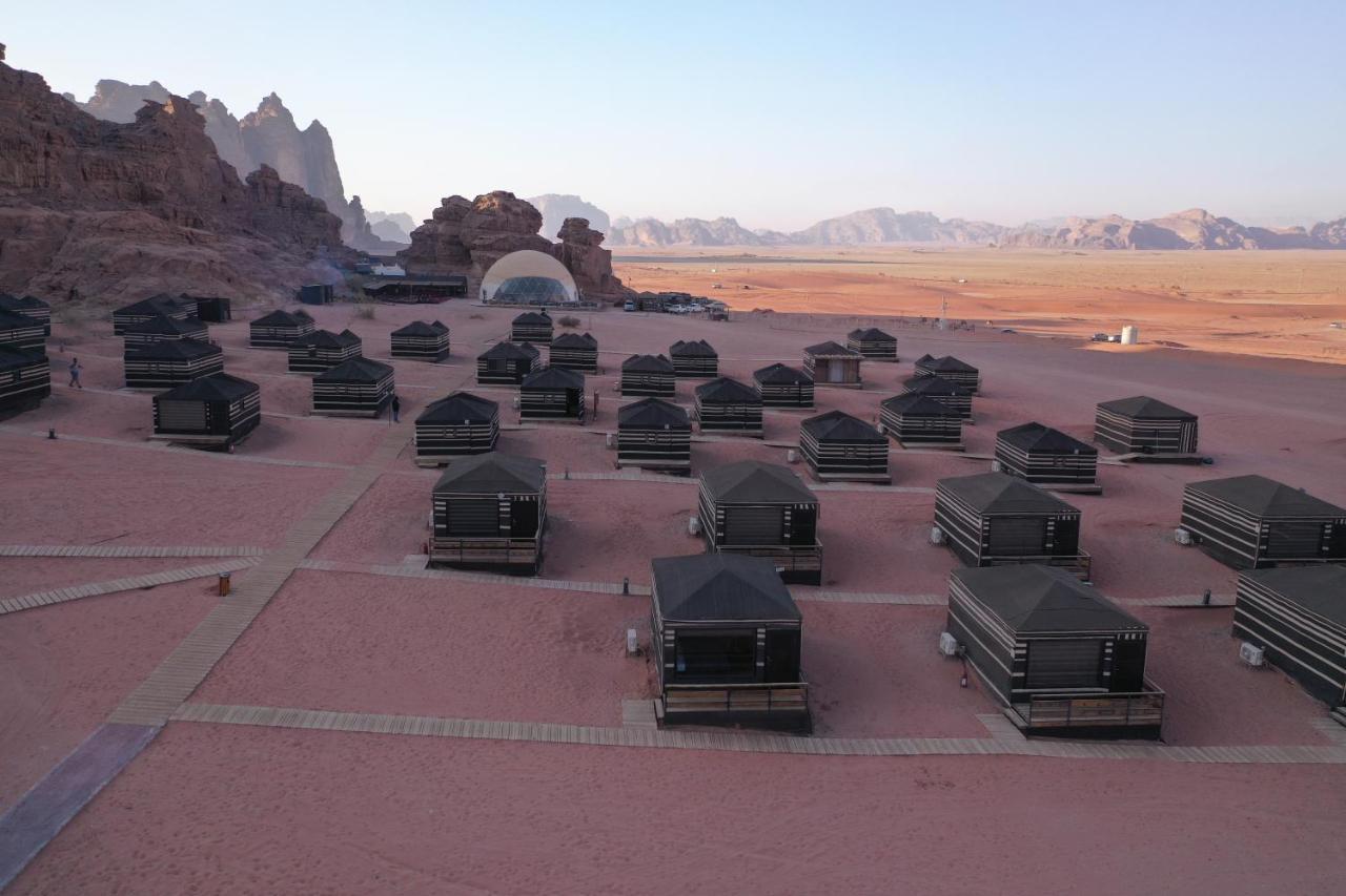 Sun City Camp Hotel Wadi Rum Buitenkant foto