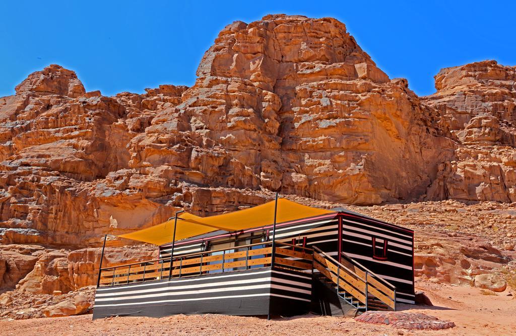 Sun City Camp Hotel Wadi Rum Buitenkant foto