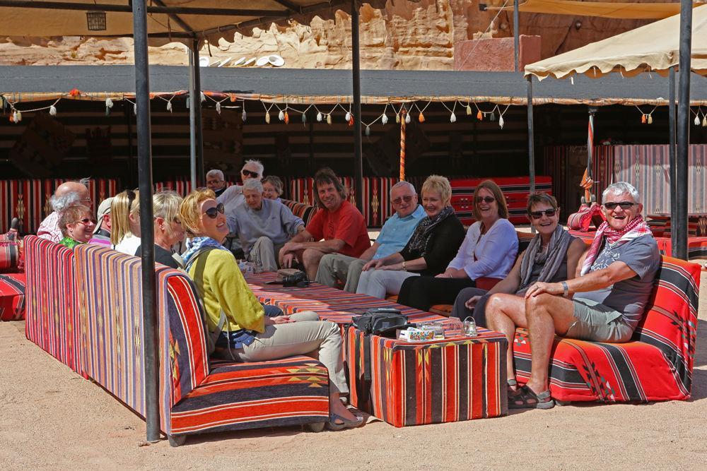 Sun City Camp Hotel Wadi Rum Buitenkant foto